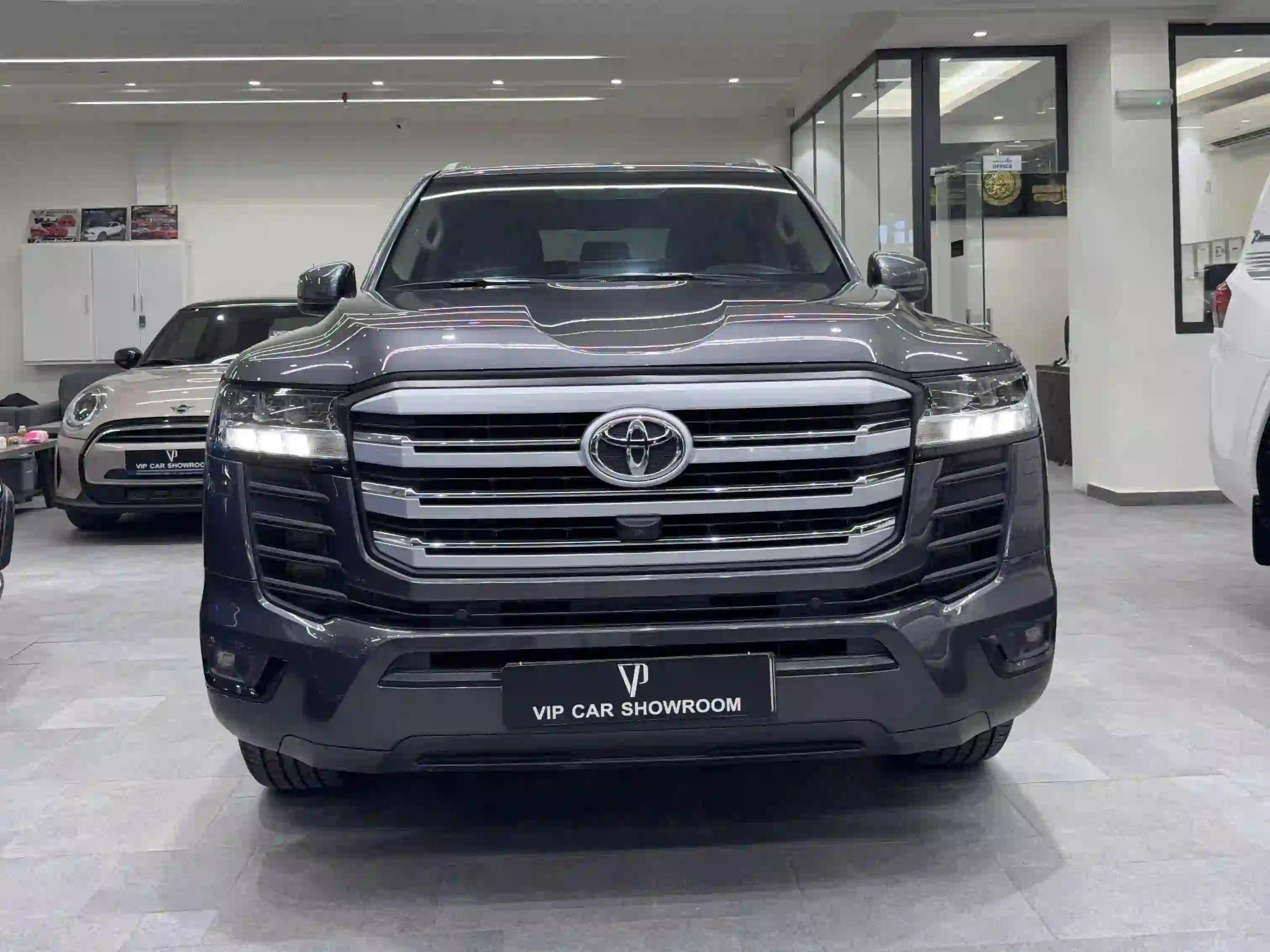 Toyota Land Cruiser GXR Twin Turbo 2022 - Image 2
