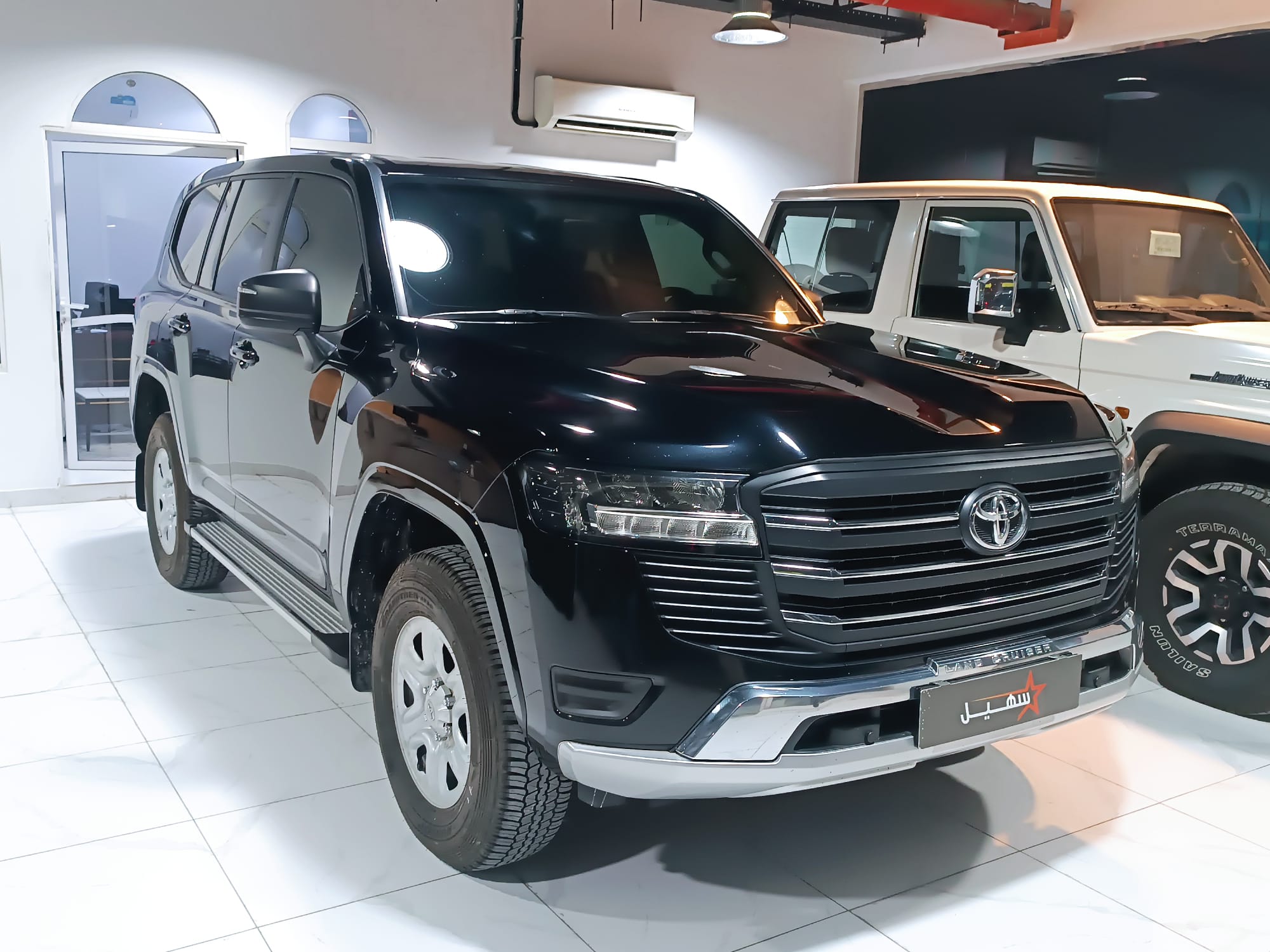 Toyota Land Cruiser Standard 2024 - Image 2