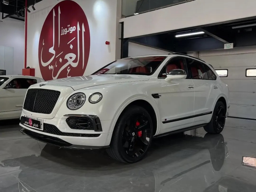 Bentley Bentayga 2018 - Image 1