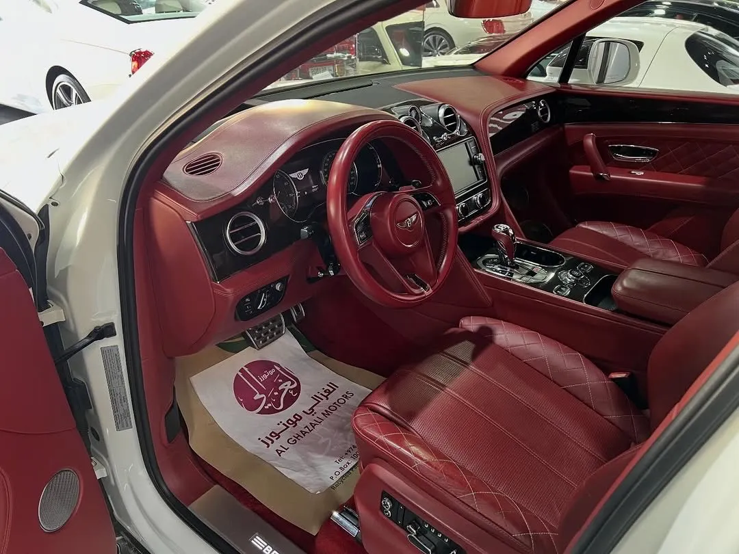 Bentley Bentayga 2018 - Image 3