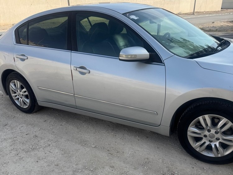 Nissan Altima 2.5 S 2010