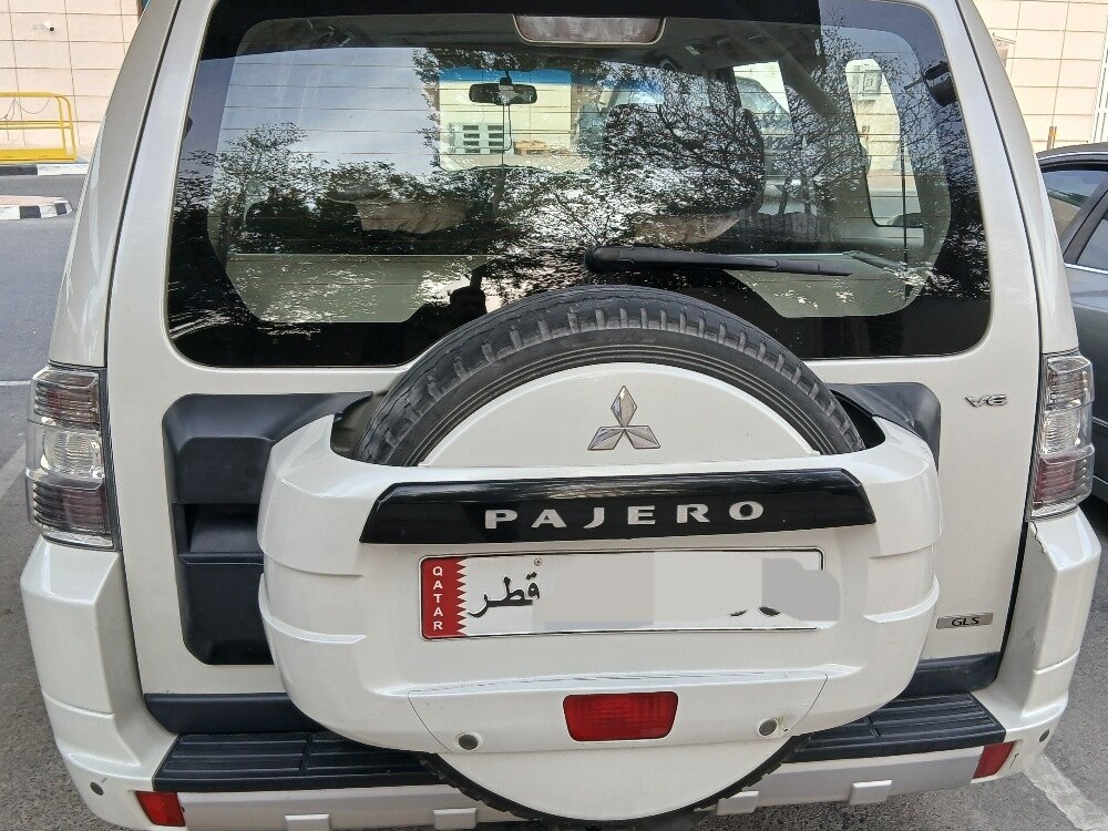 Mitsubishi Pajero 3.5 2014 - Image 4