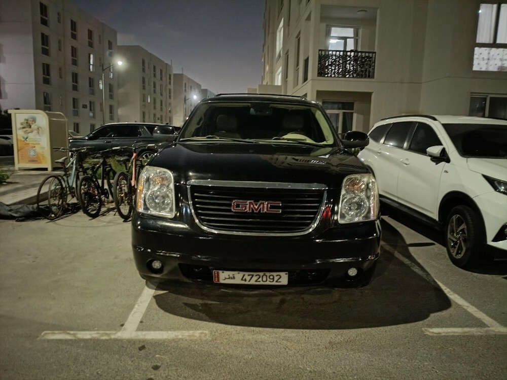 GMC Yukon XL 2011