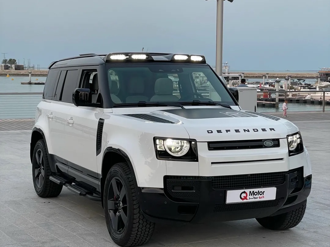 Land Rover Defender 110 S 2025 - Image 3