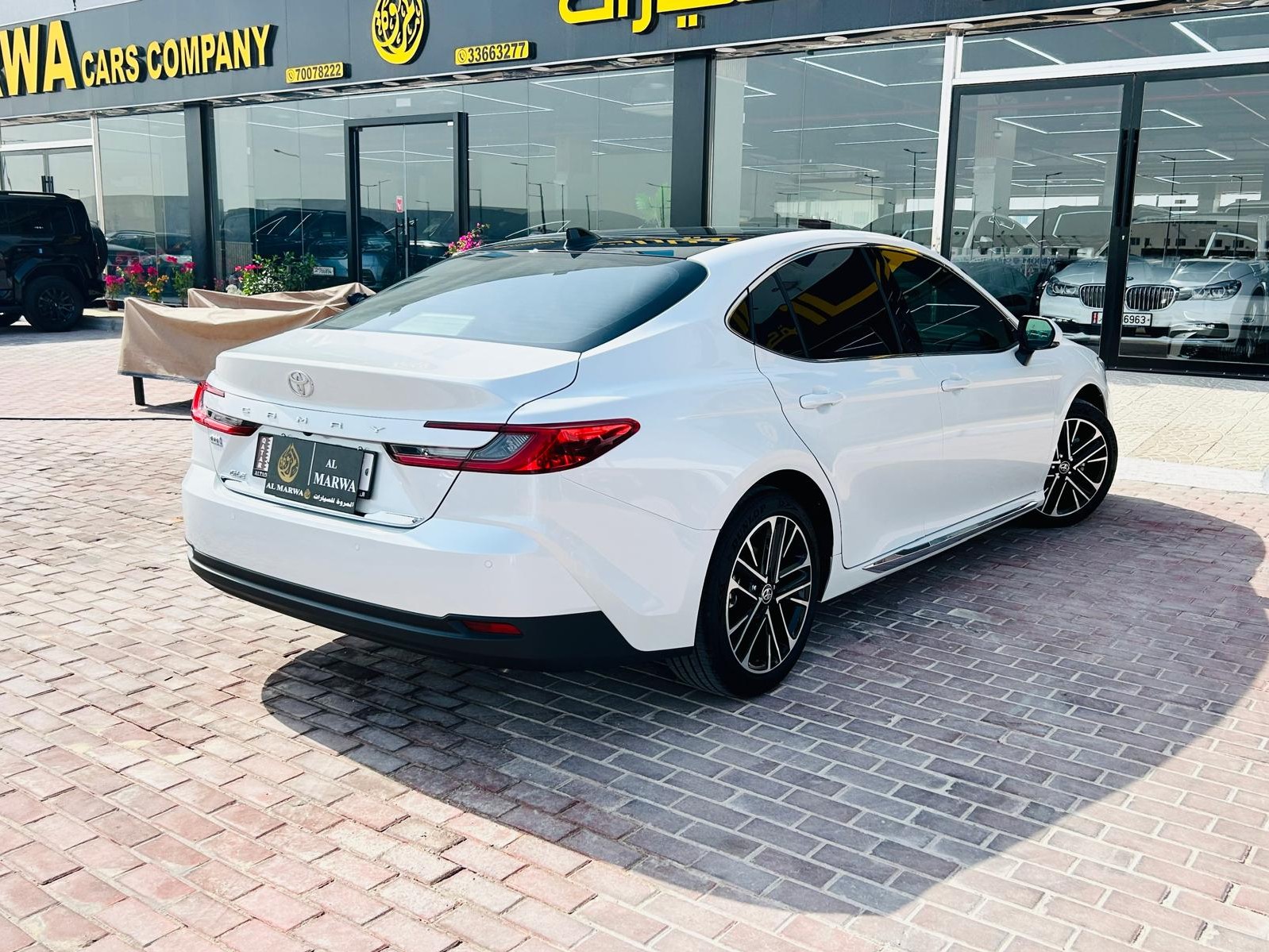 Toyota Camry GLE 2025 - Image 4