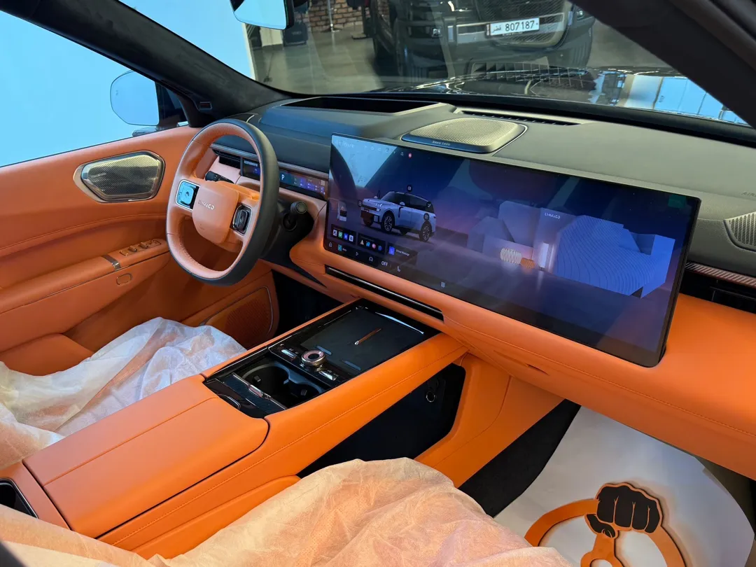 Lynk & Co 900 Ultra PHEV 2025 - Image 3