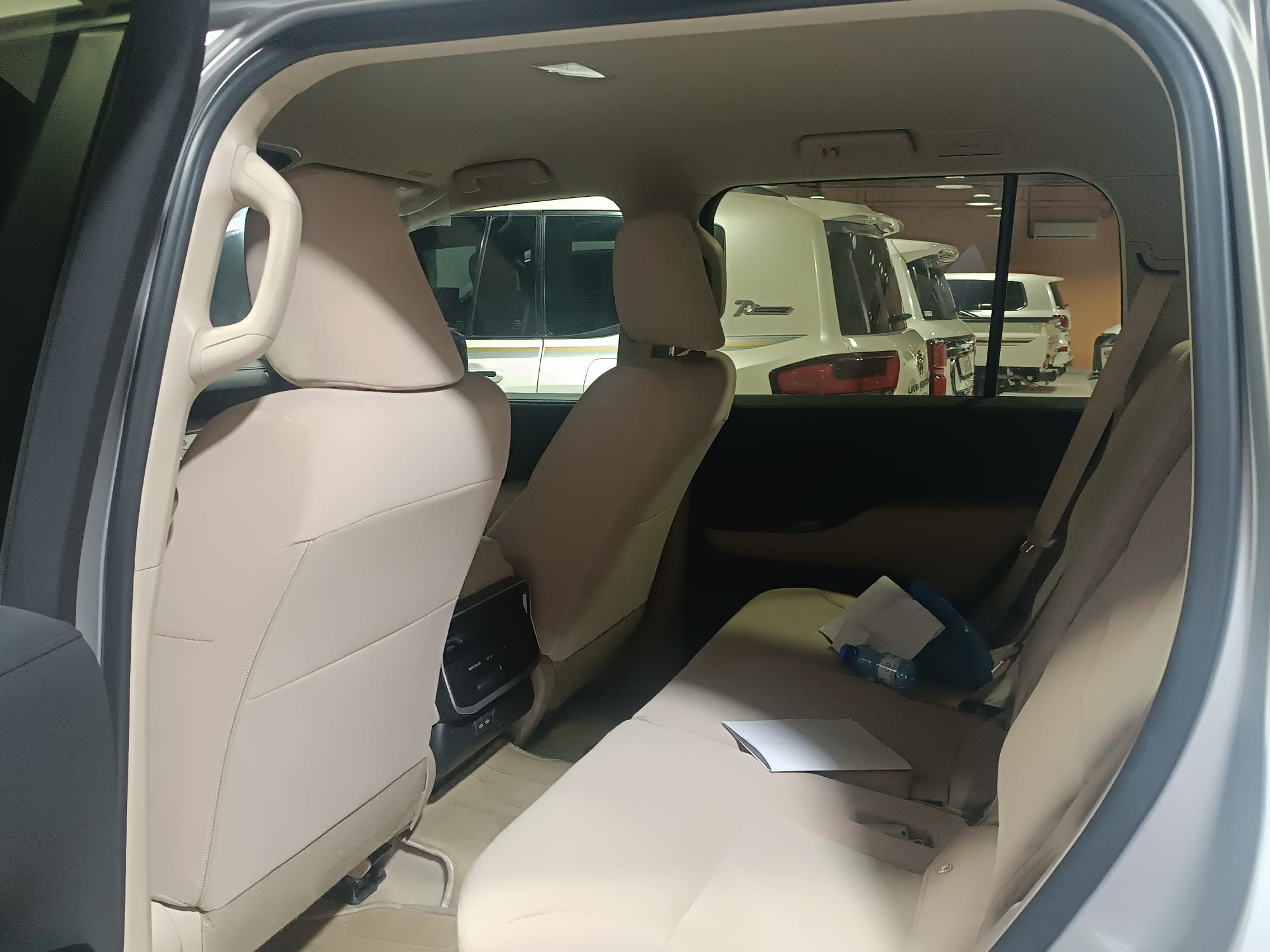 Toyota Land Cruiser GX 2023 - Image 3