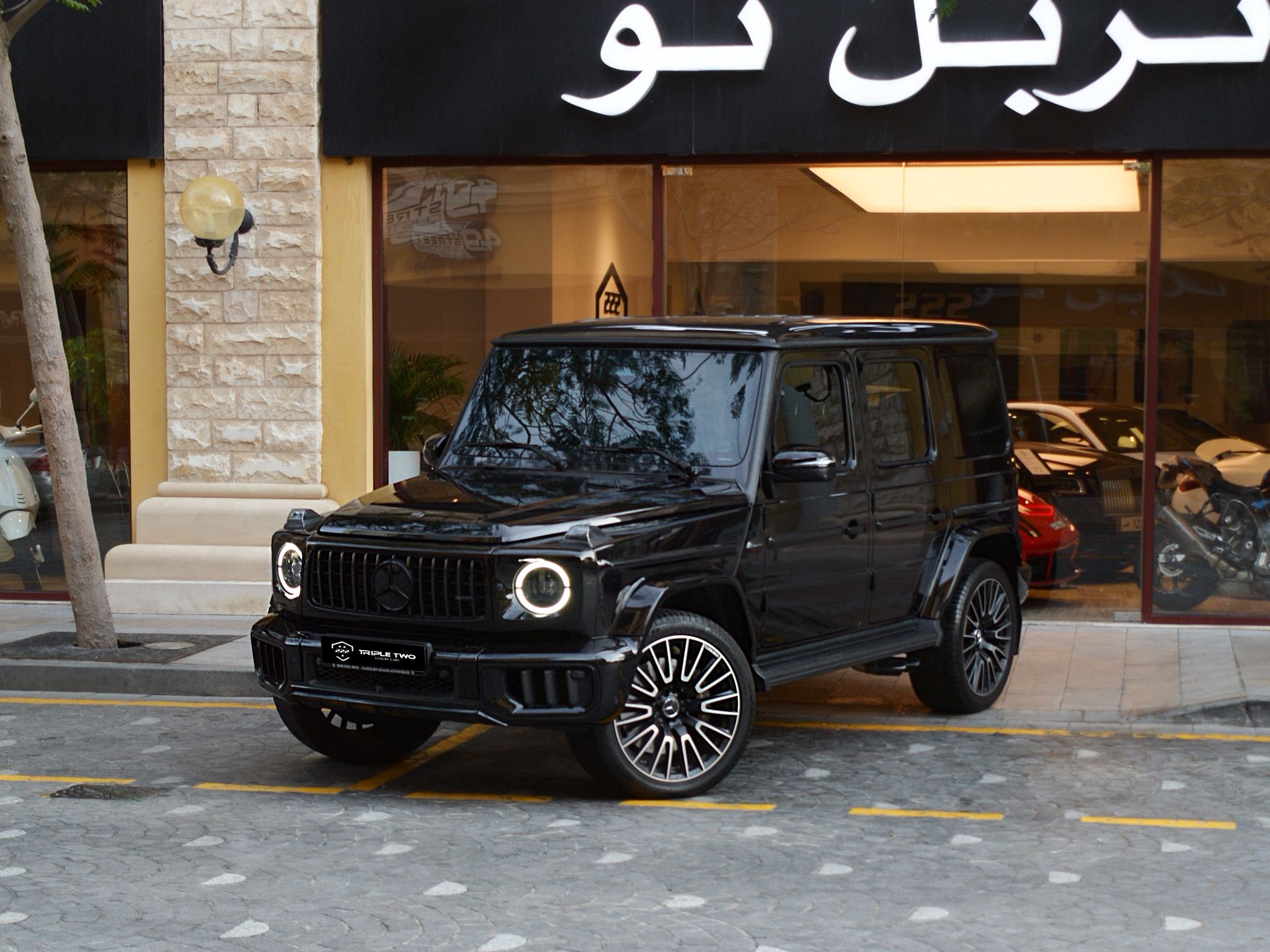 Mercedes-Benz G-Class 63 AMG 2025 - Image 4
