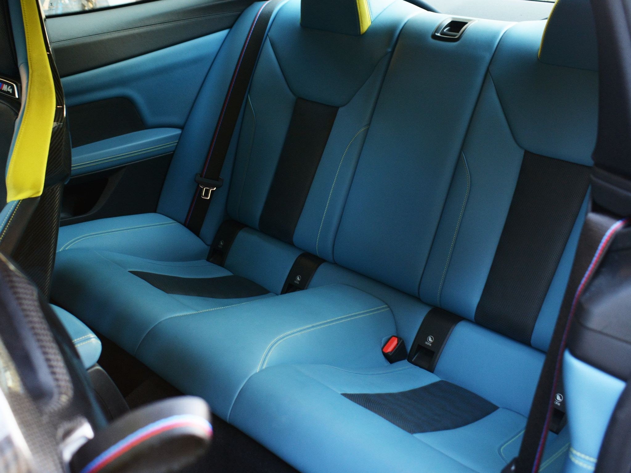 BMW M-Series 4 Commpetition  2021 - Image 3