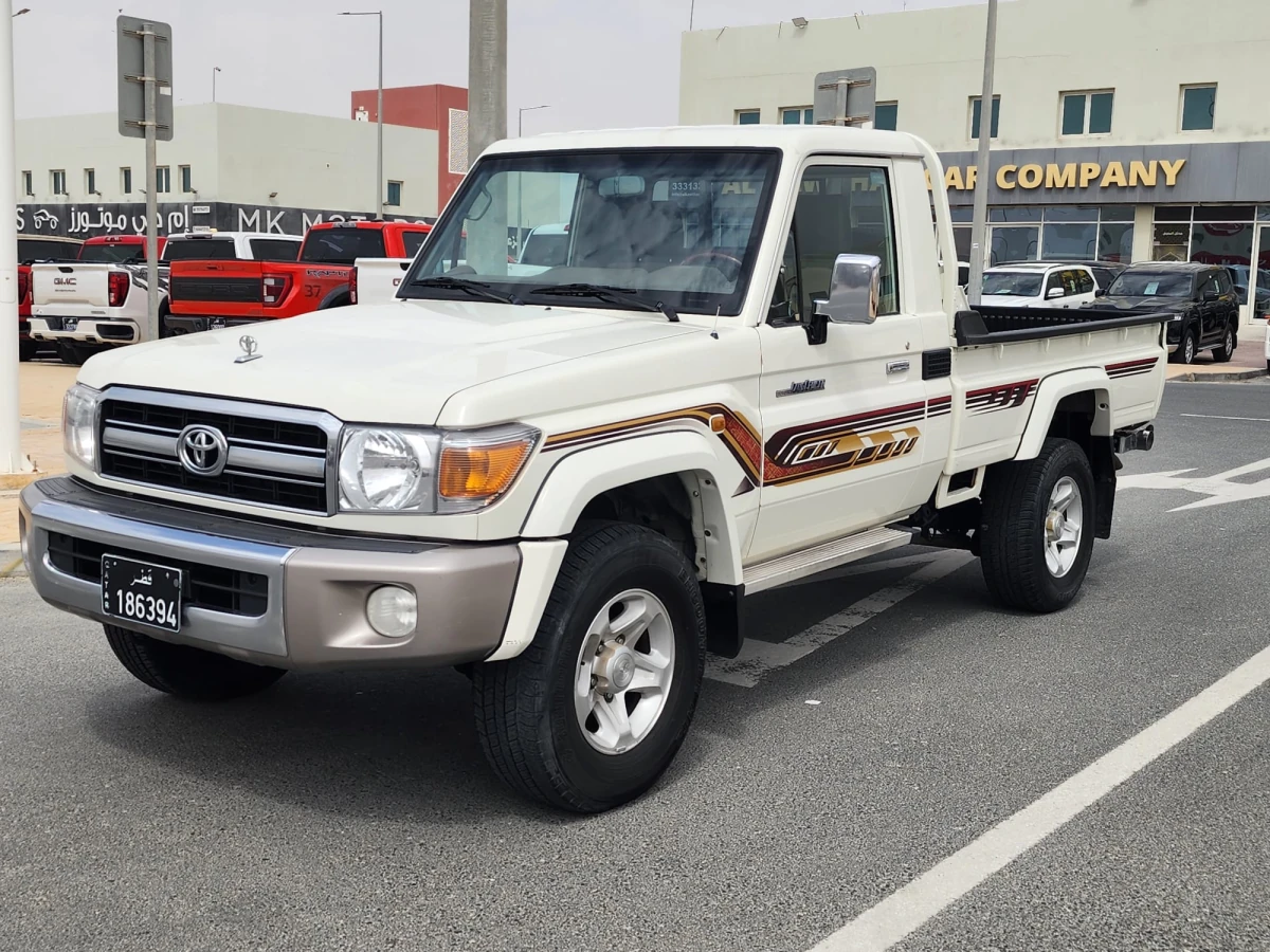 Toyota Land Cruiser LX 2022