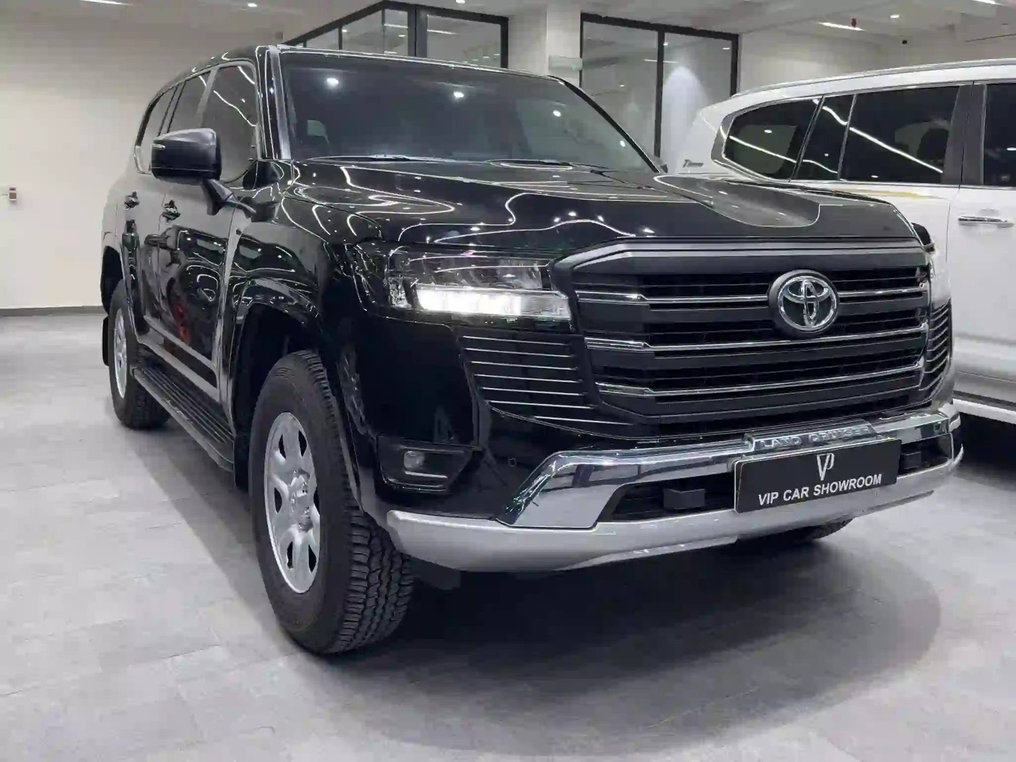 Toyota Land Cruiser GX 2025 - Image 3