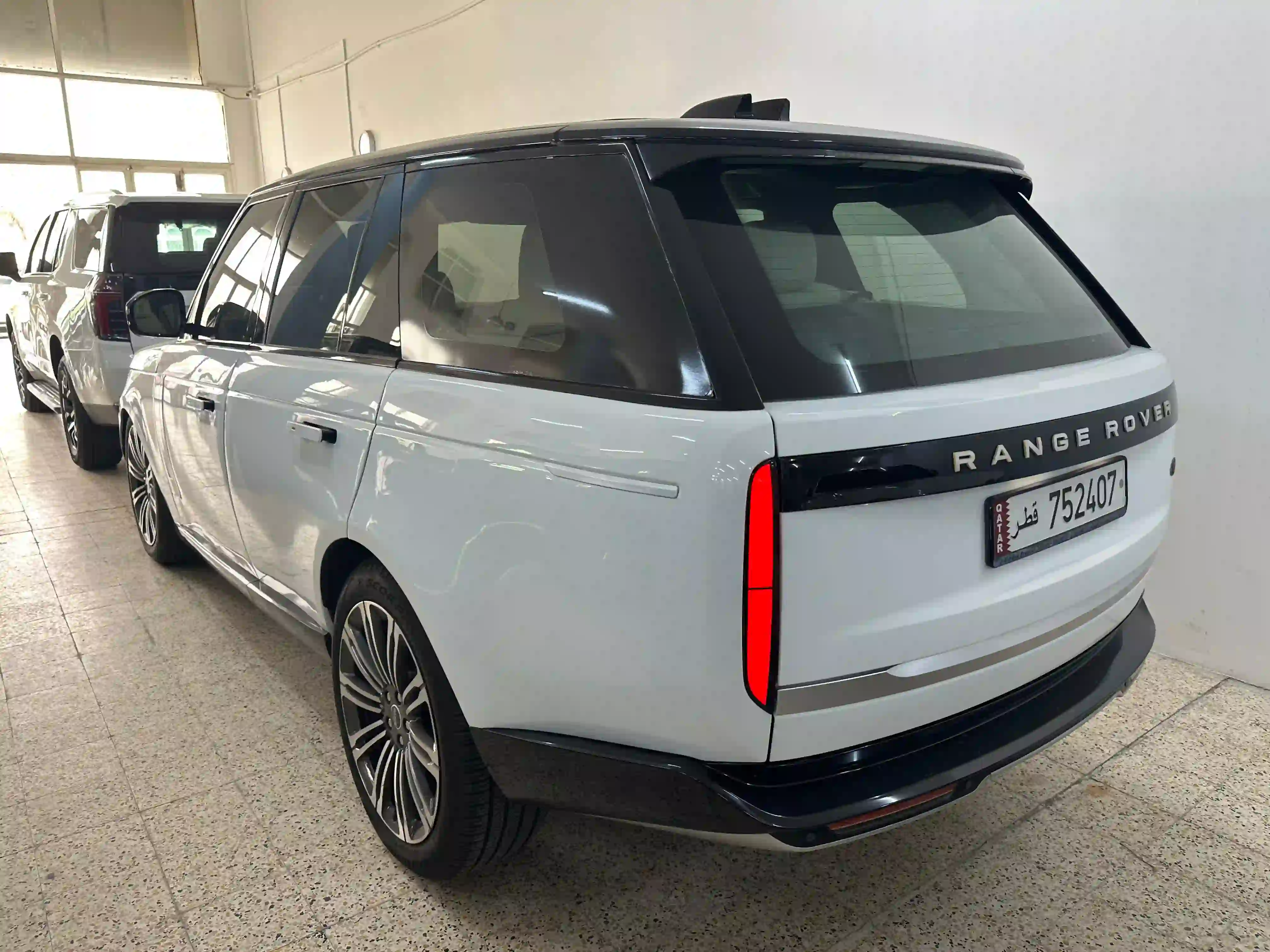 Land Rover Range Rover 2018 - Image 4