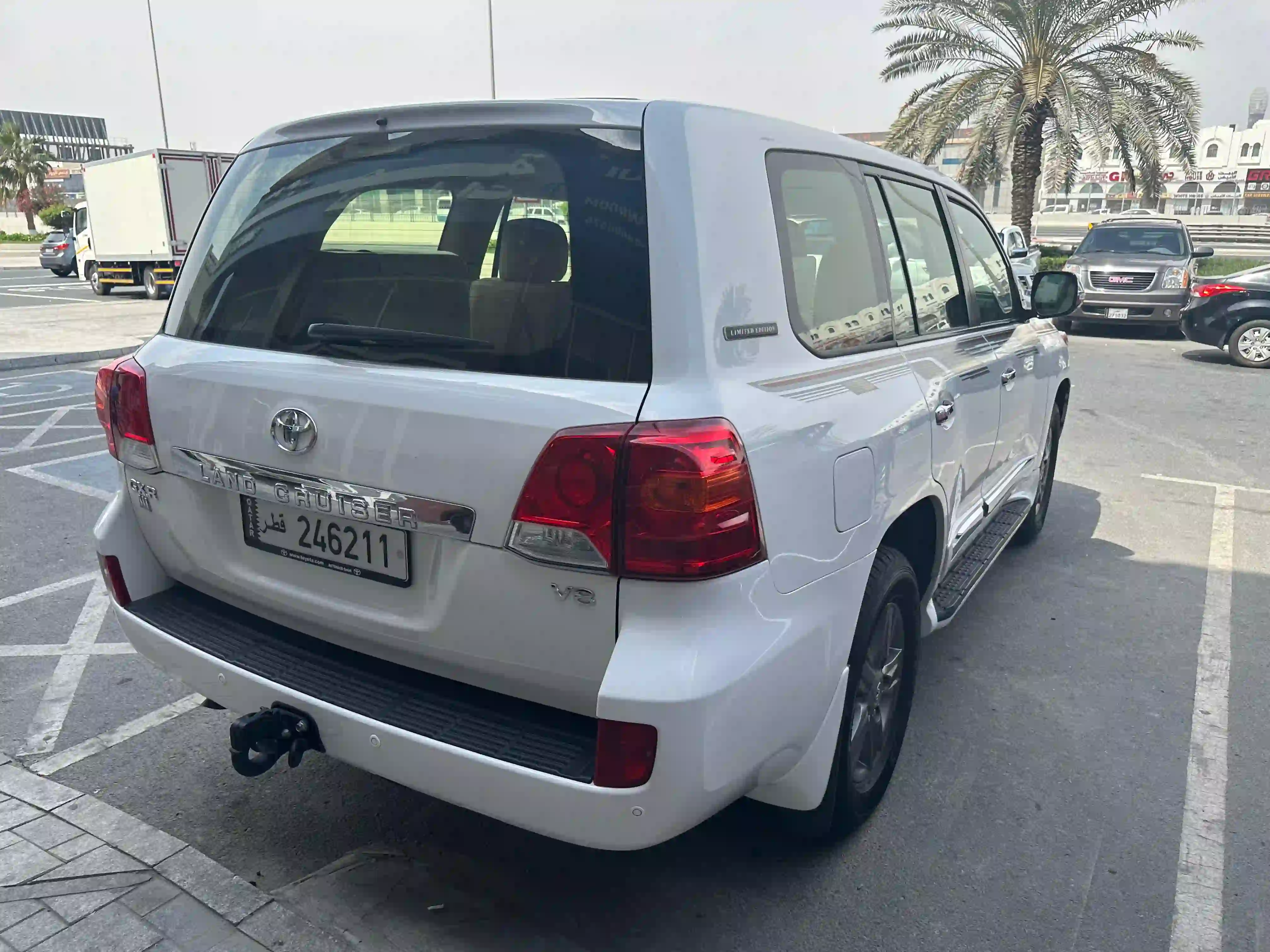 Toyota Land Cruiser GXR v8 2015 - Image 4