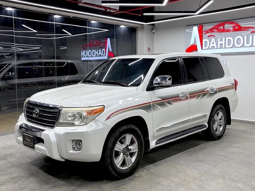 Toyota Land Cruiser GX.R 2013 - Image 2