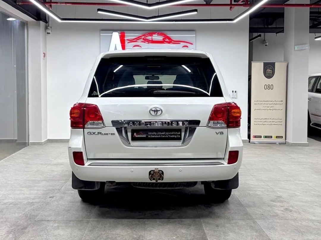 Toyota Land Cruiser GX.R 2013 - Image 3
