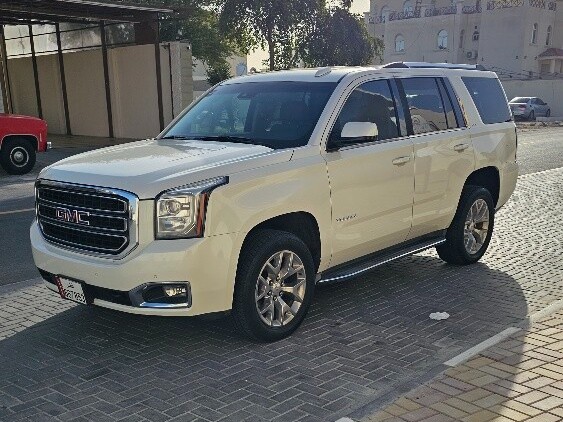 GMC Yukon SLT 2015 - Image 2