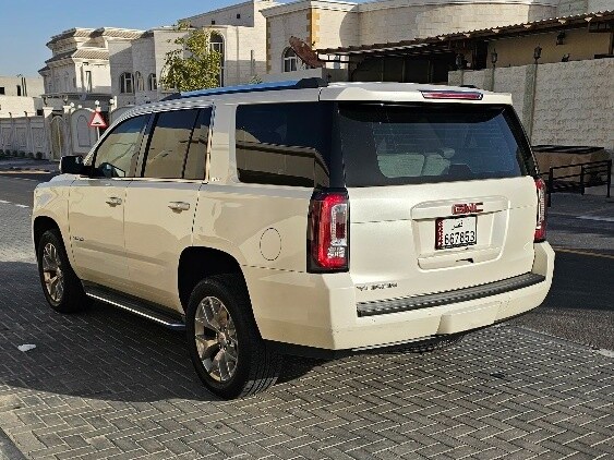GMC Yukon SLT 2015 - Image 4