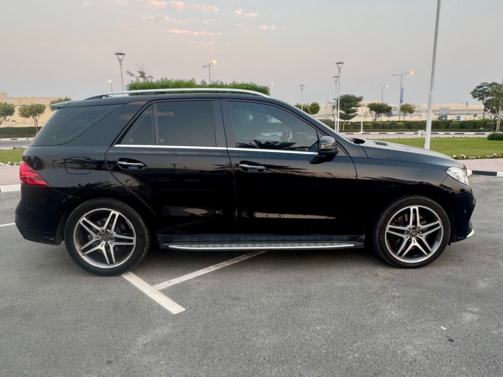 Mercedes-Benz GLE  400 2017 - Image 3