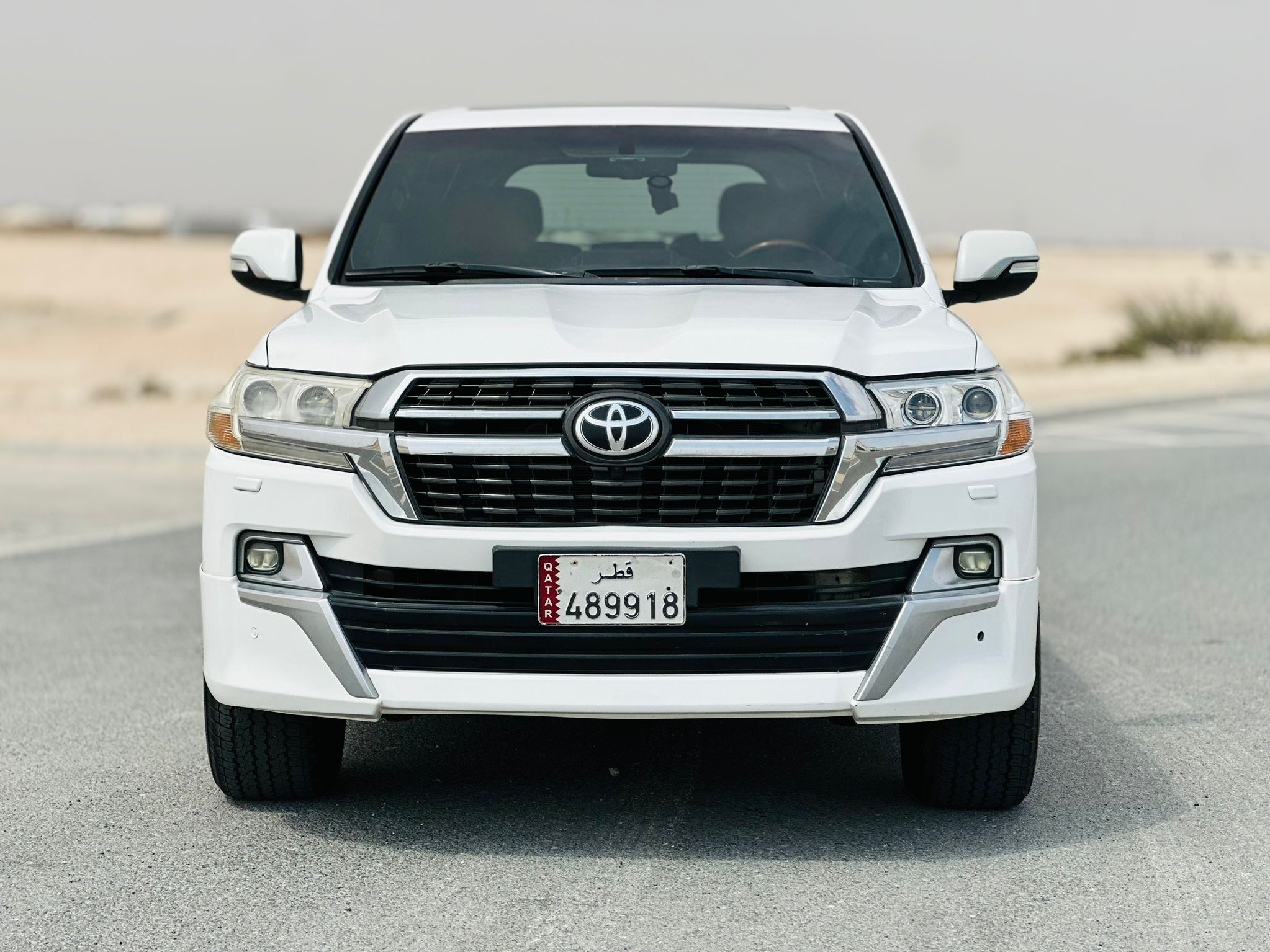 Toyota Land Cruiser GXR v8 2012 - Image 2