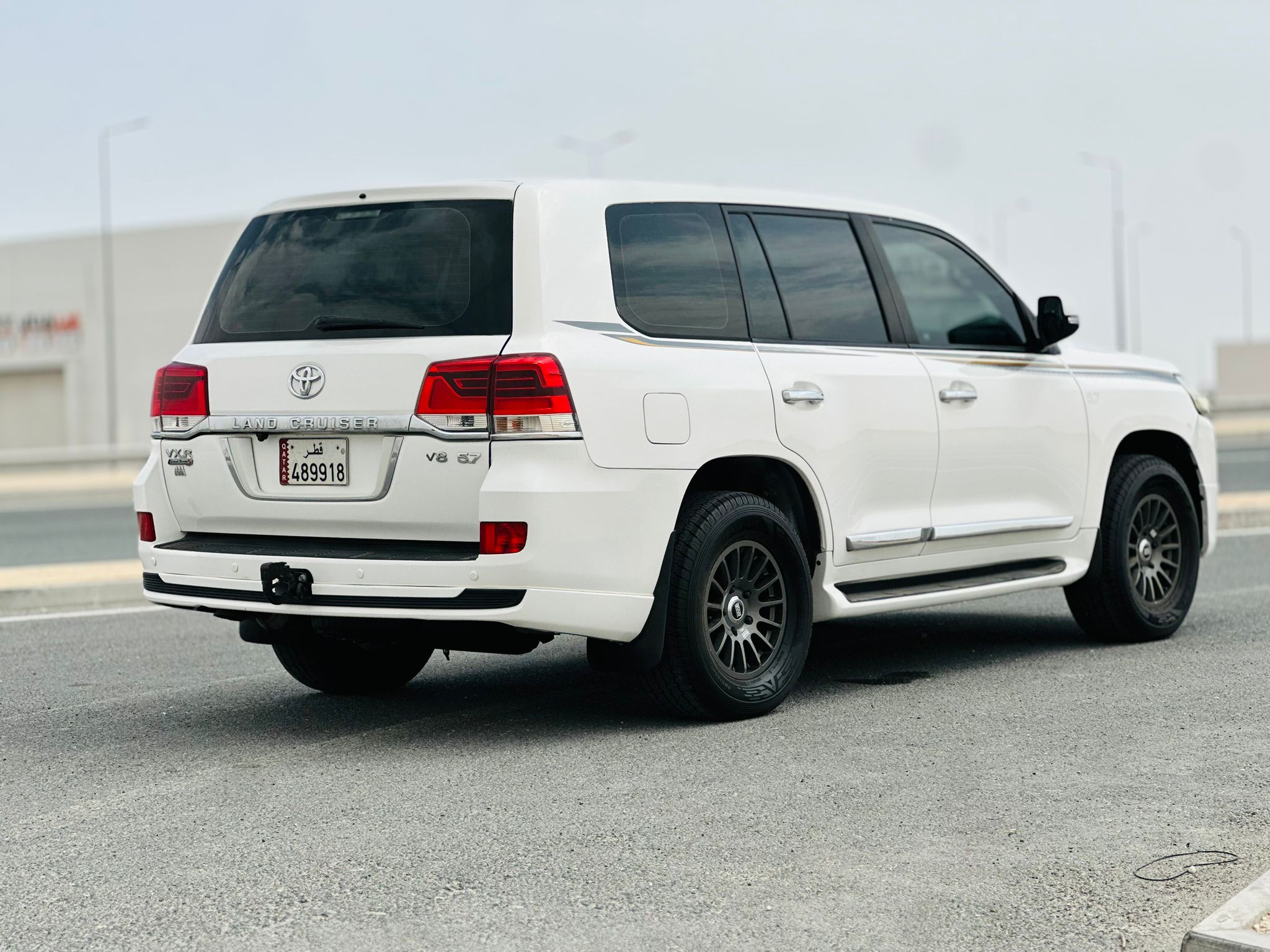 Toyota Land Cruiser GXR v8 2012 - Image 4