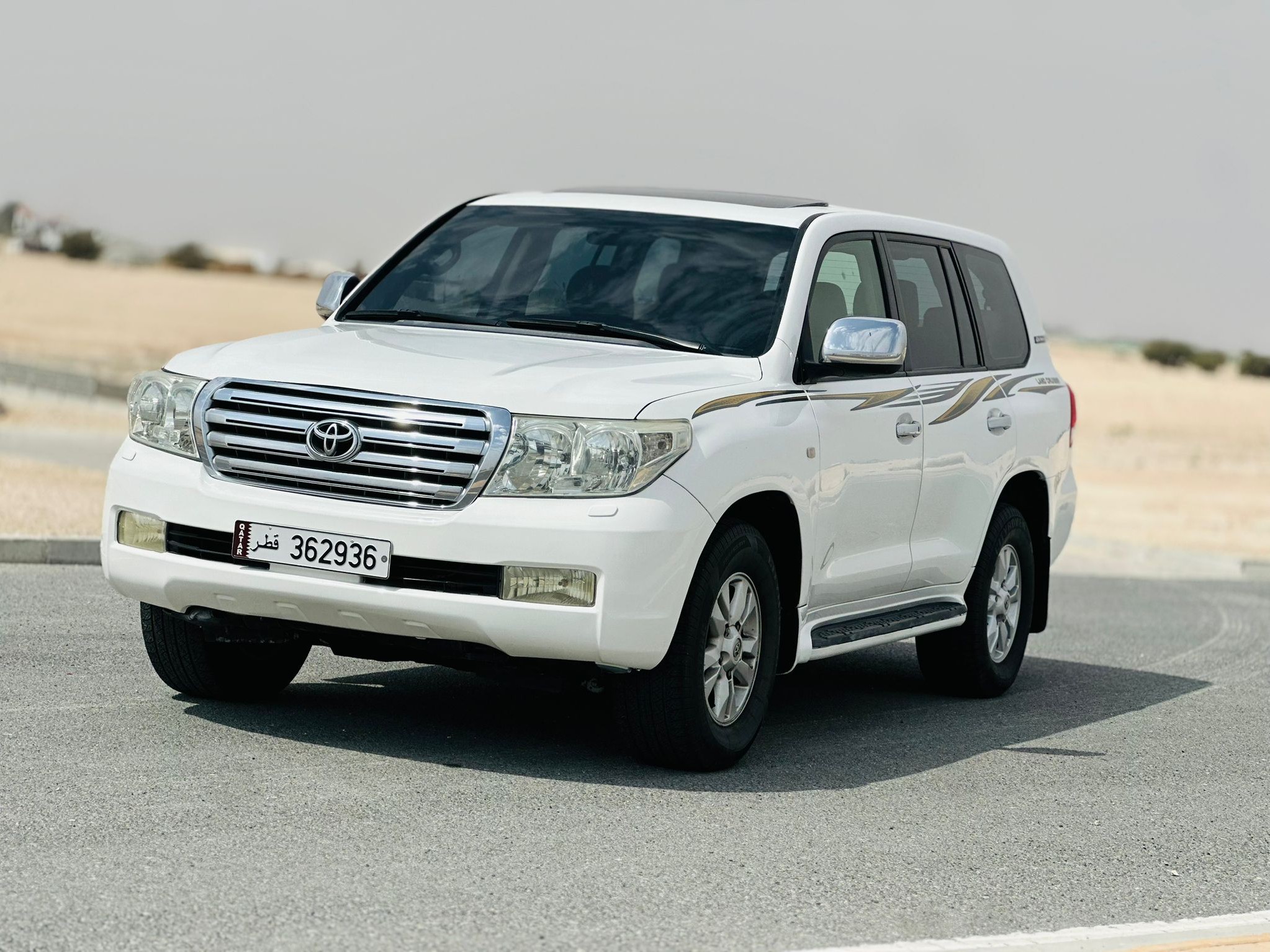 Toyota Land Cruiser GXR v8 2009 - Image 3