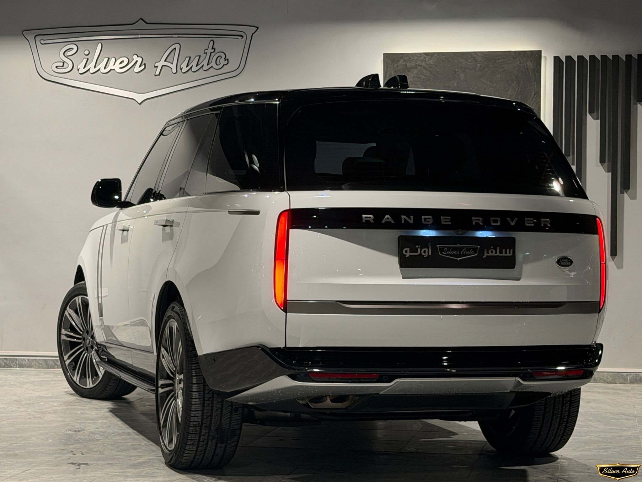 Land Rover Range Rover HSE 2022 - Image 2