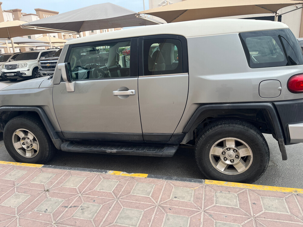 Toyota FJ Cruiser 2009 - Image 2