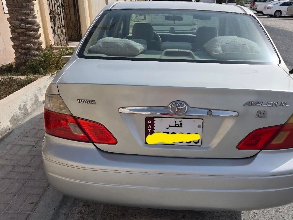 Toyota Avalon Limited 2004 - Image 3