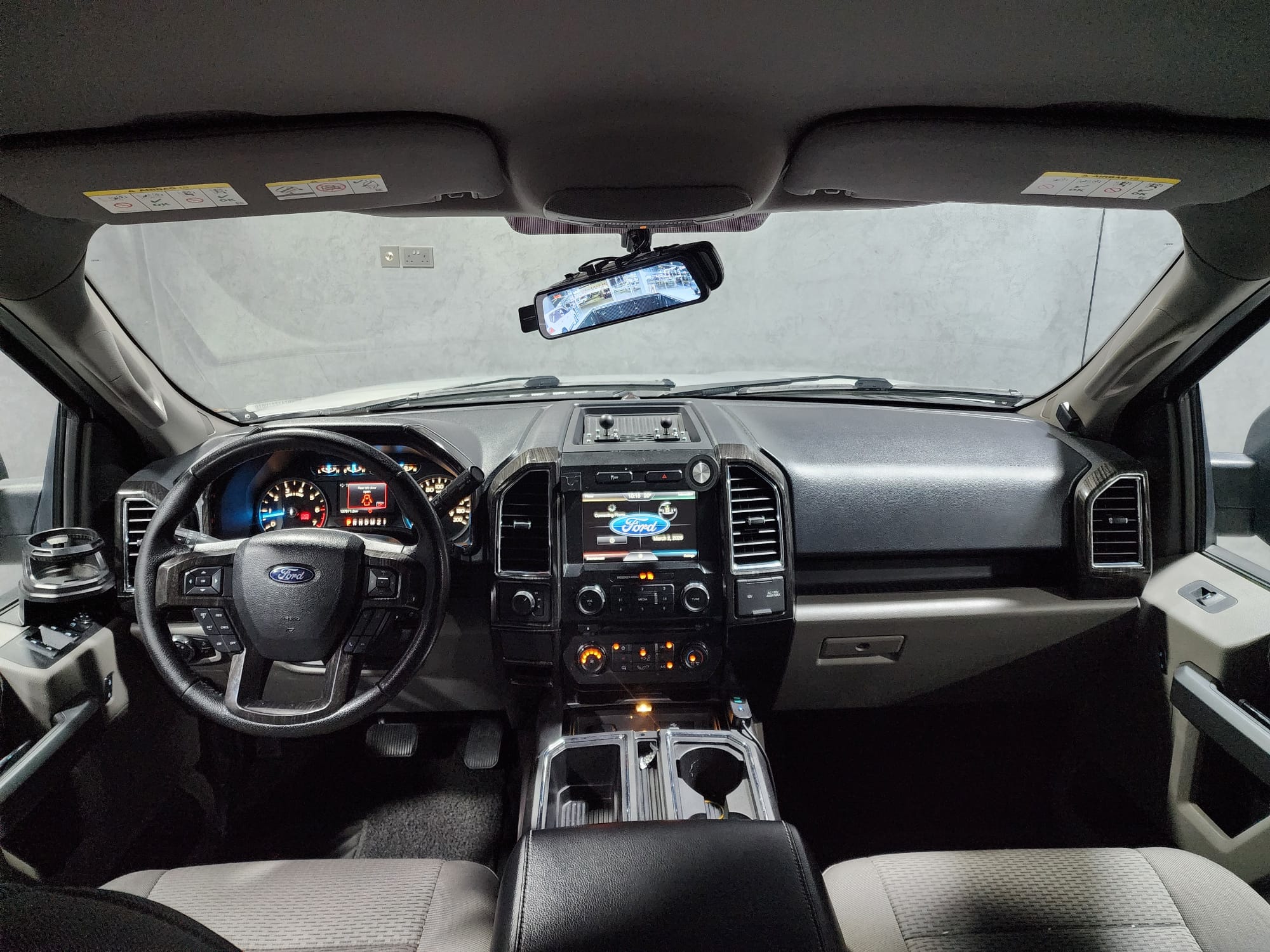 Ford F-150 XLT 2016 - Image 4
