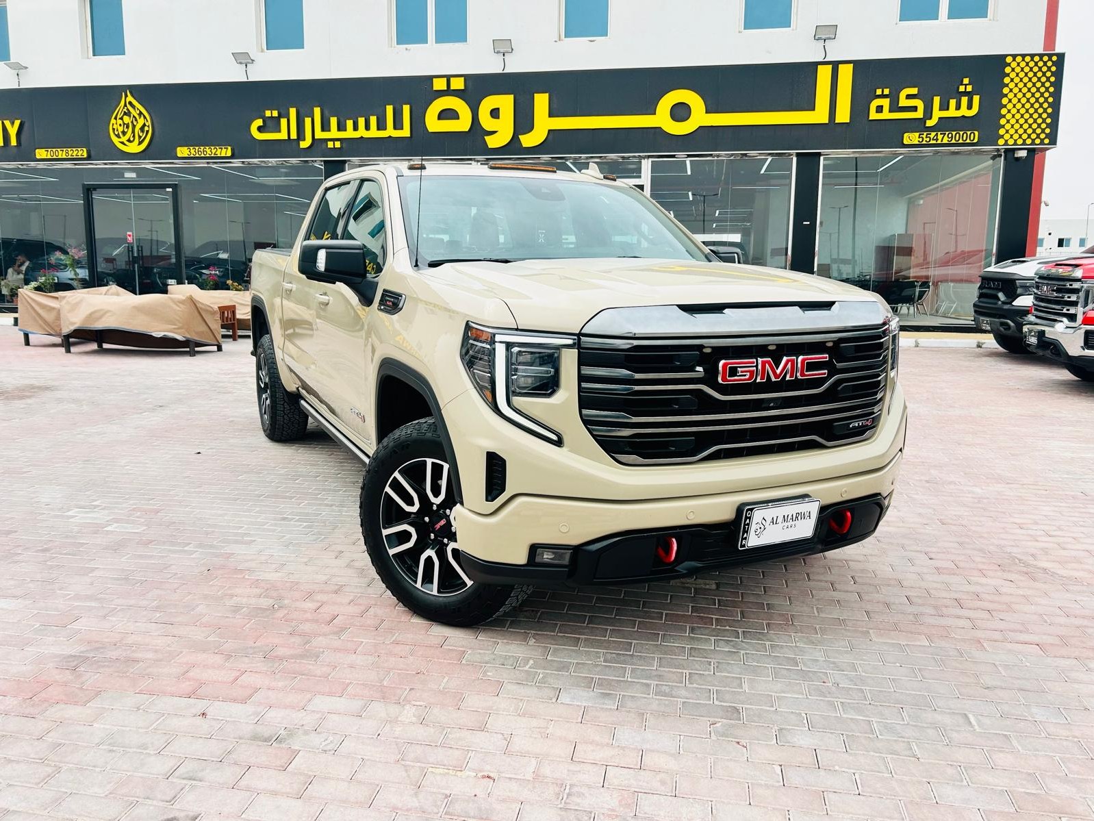 GMC Sierra AT4 2023 - Image 3