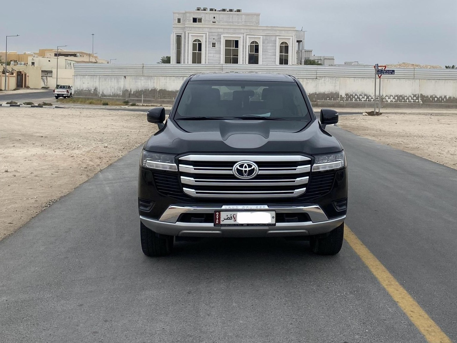 Toyota Land Cruiser GX 2022 - Image 2