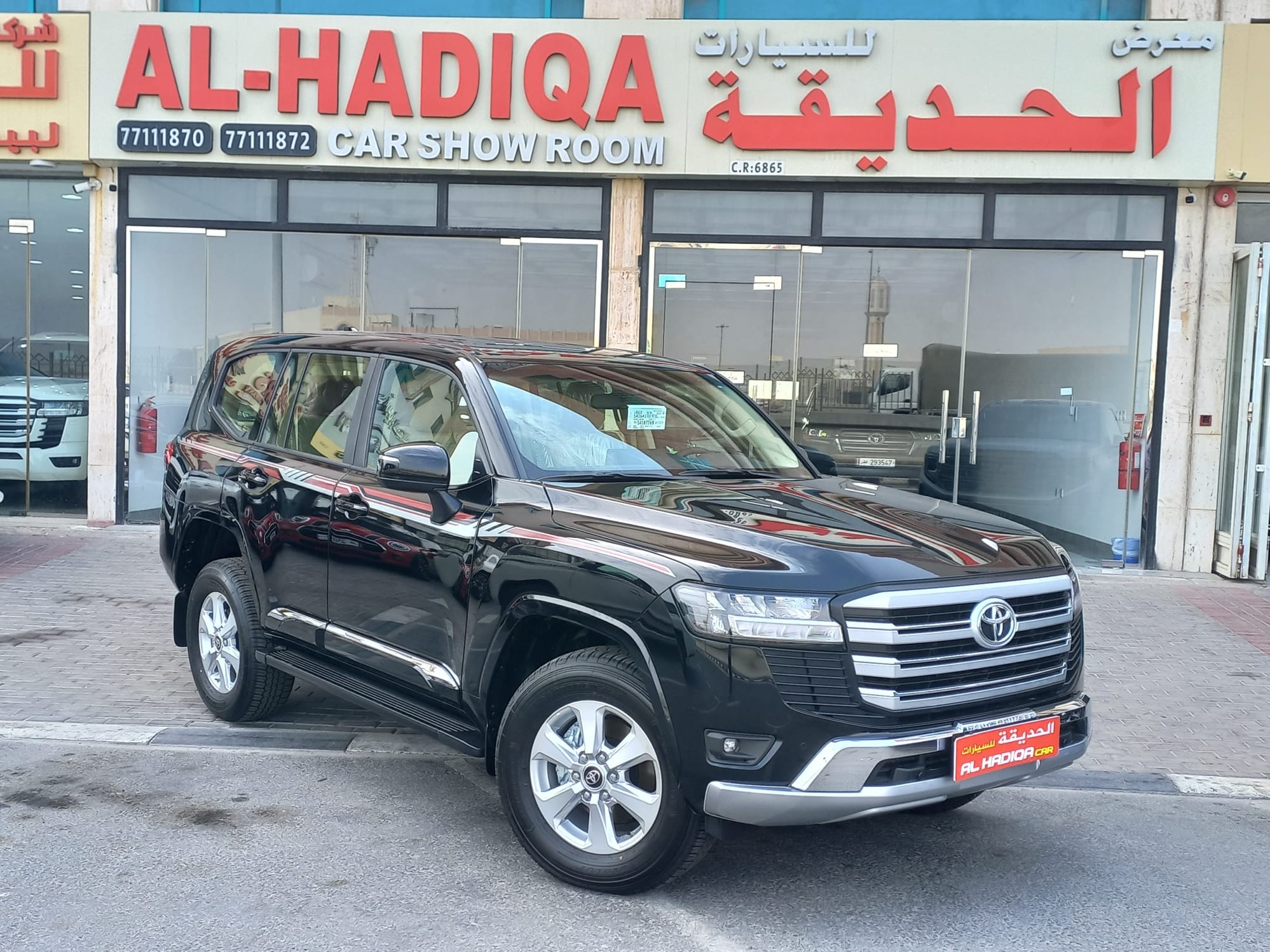 Toyota Land Cruiser GX.R 2025 - Image 2