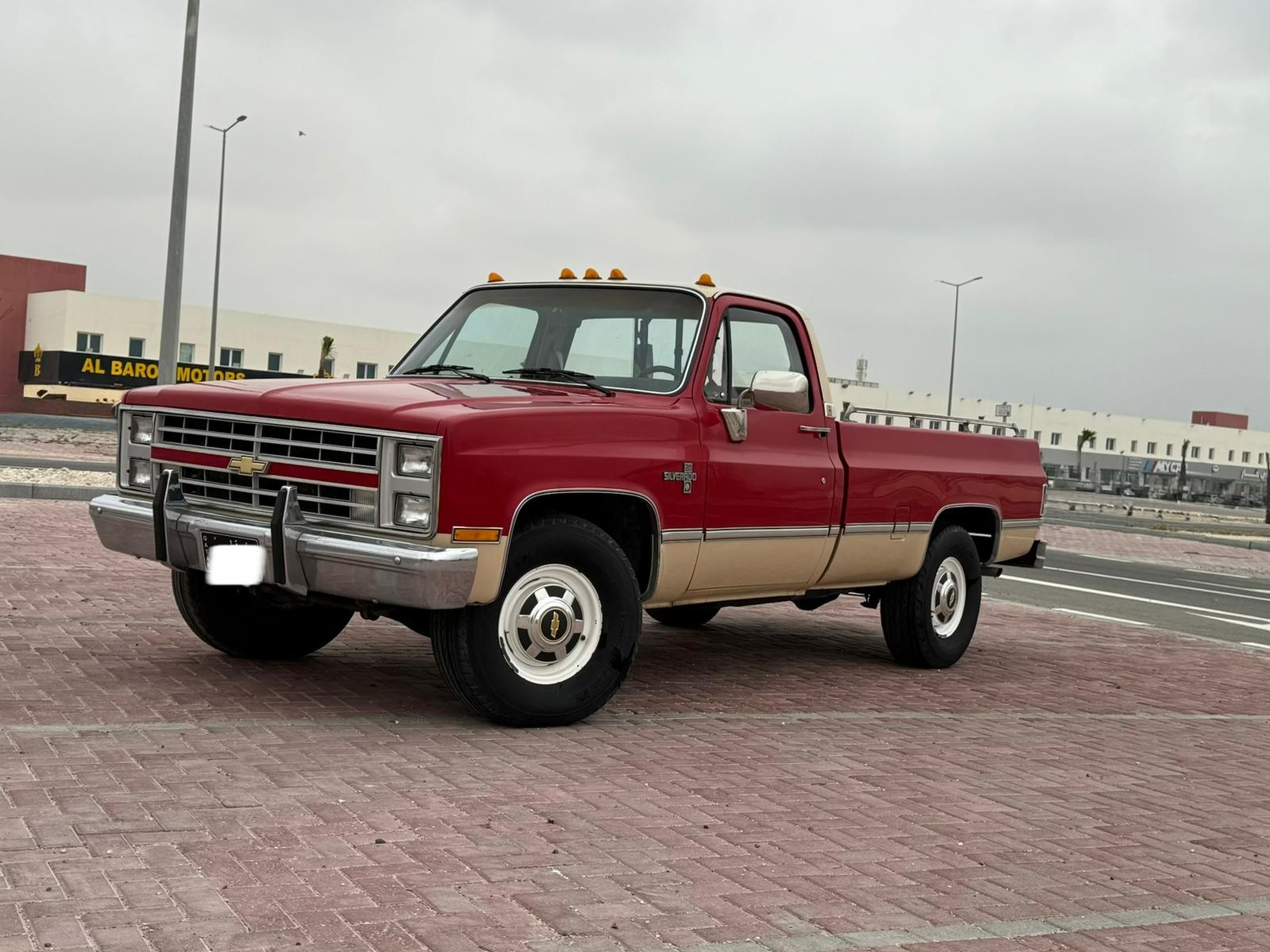 Chevrolet Silverado 1985 - Image 3