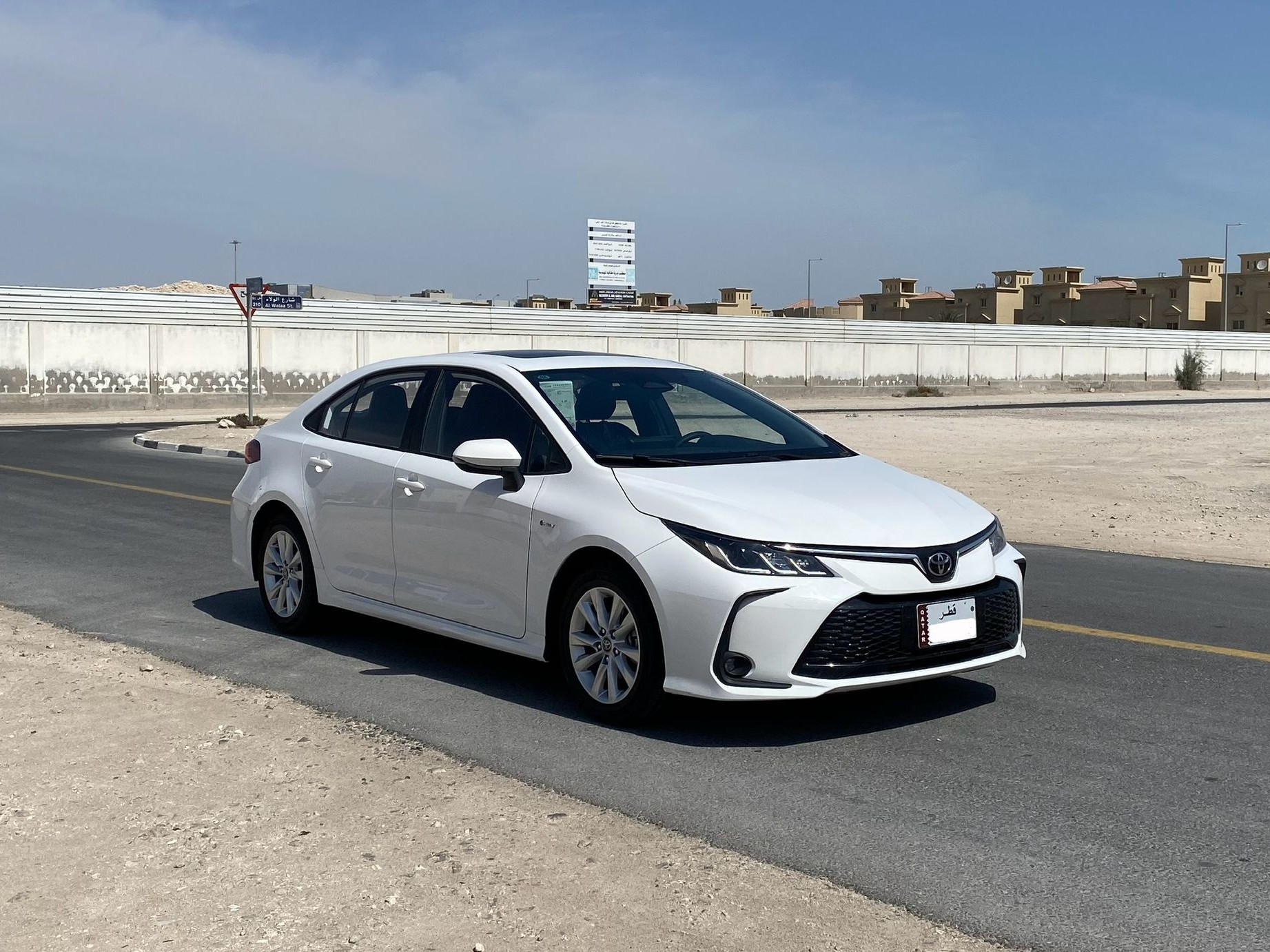 Toyota Corolla HYBRID 2025 - Image 3