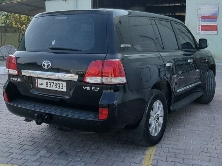 Toyota Land Cruiser VX.R 2010 - Image 3