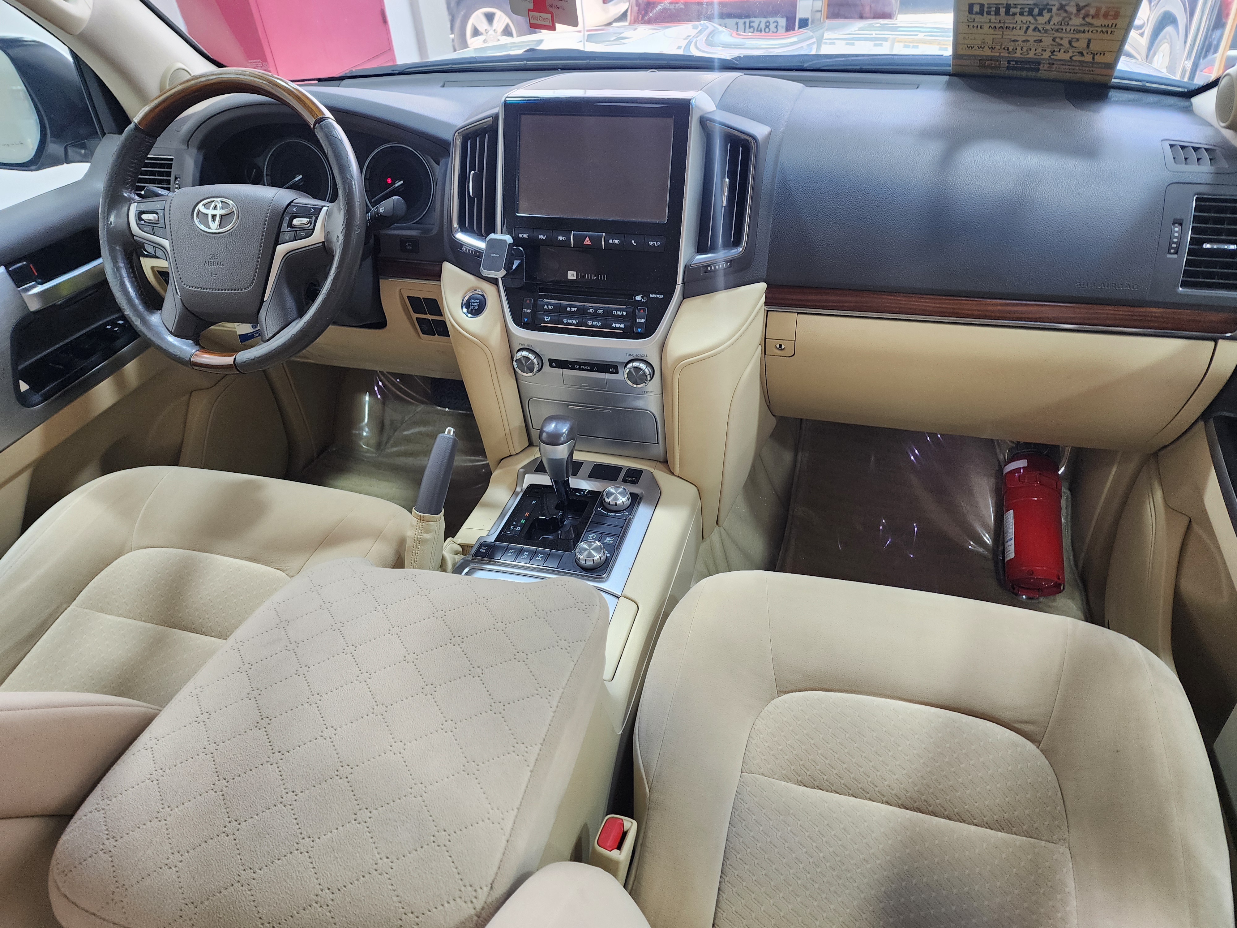 Toyota Land Cruiser VX.R - Image 3