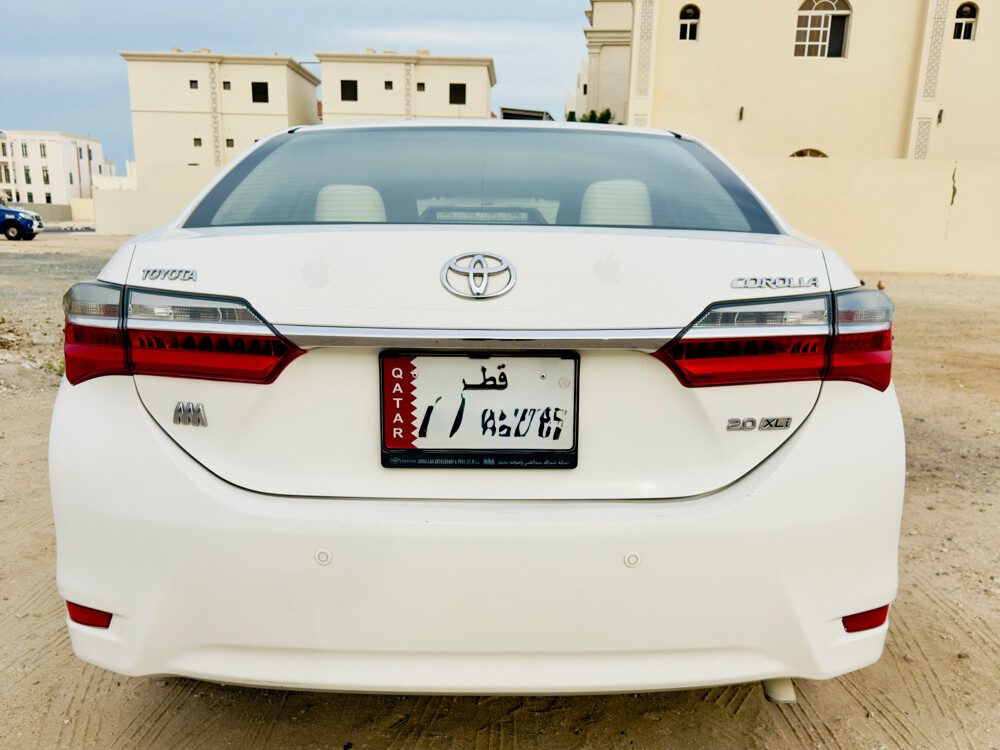Toyota Corolla XLi 2017 - Image 4