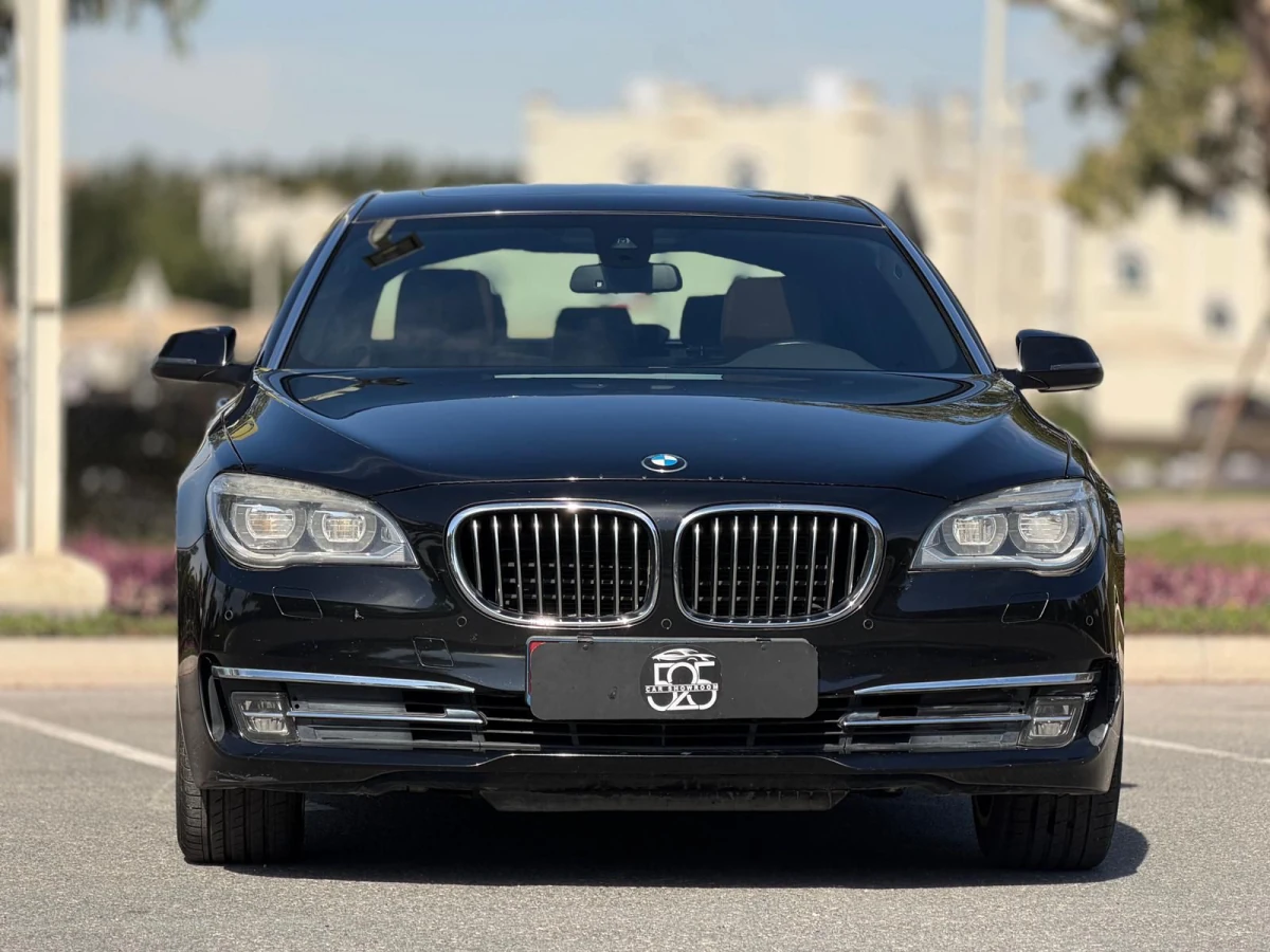 BMW 7-Series 730 Li 2015