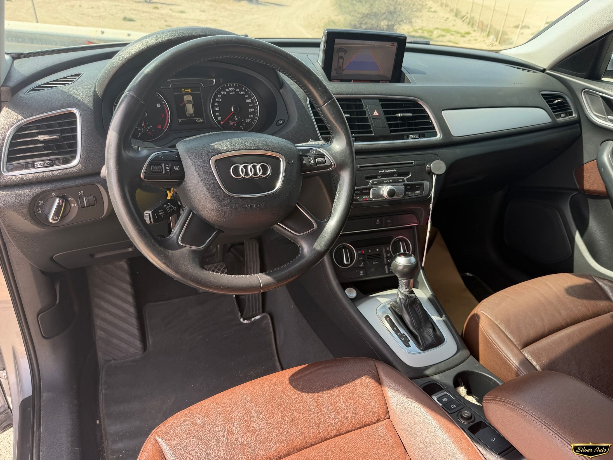 Audi Q3 2017 - Image 3