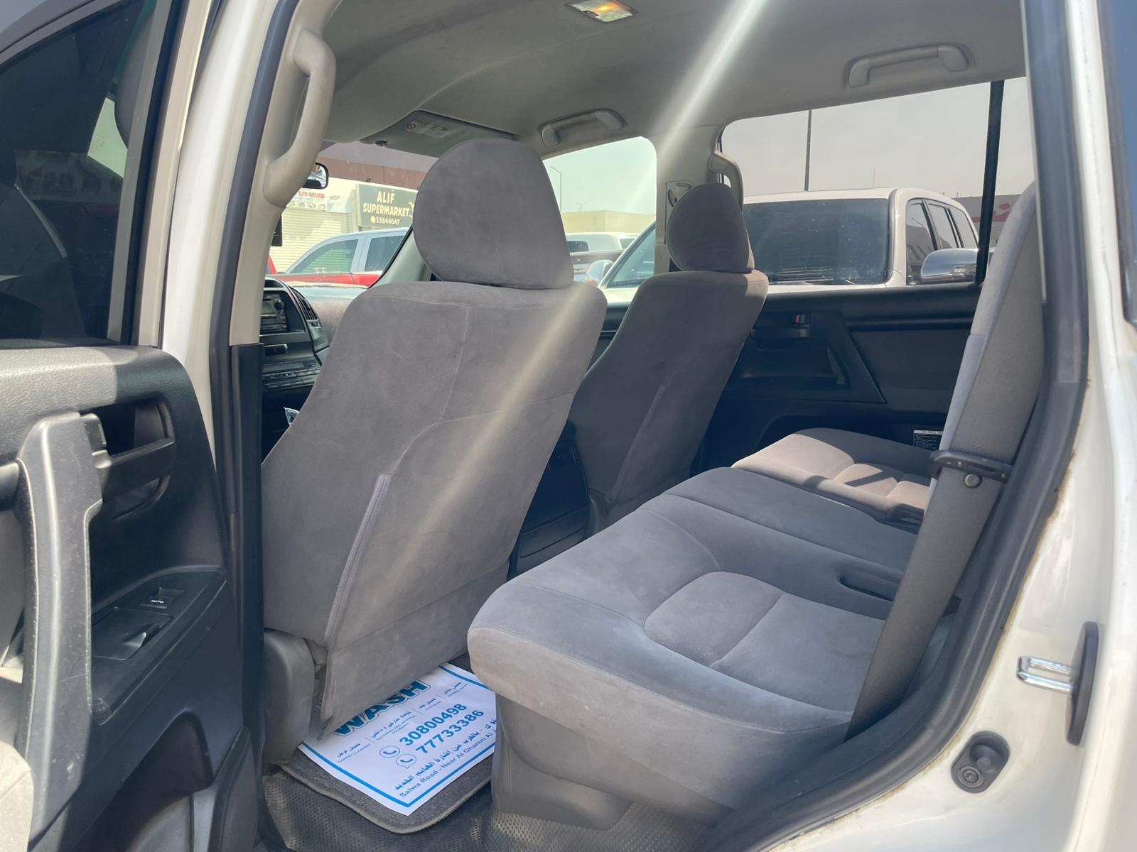 Toyota Land Cruiser G standard 2011 - Image 2