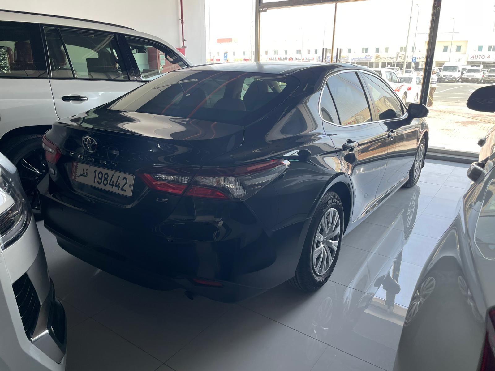 Toyota Camry 2018 - Image 4