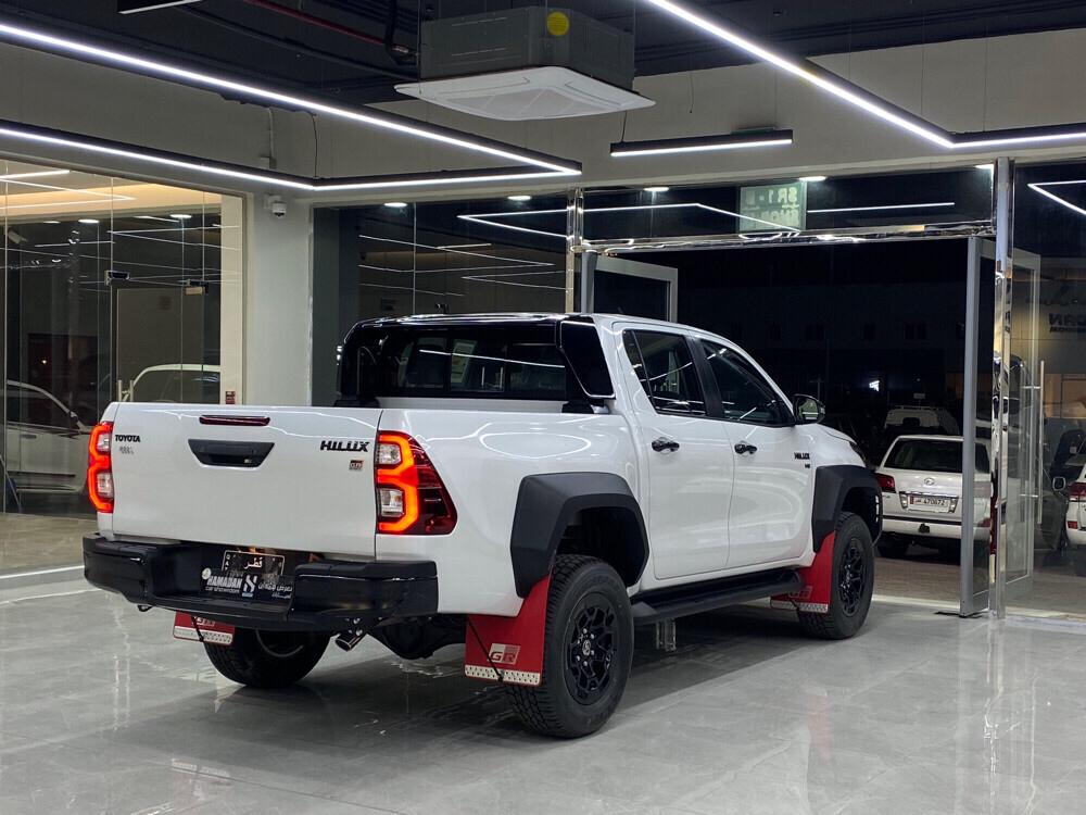 Toyota Hilux GR 2026 - Image 3