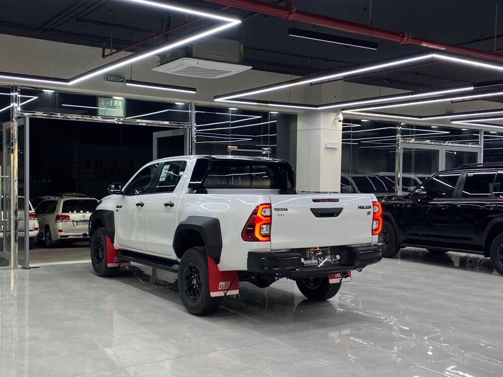 Toyota Hilux GR 2026 - Image 4
