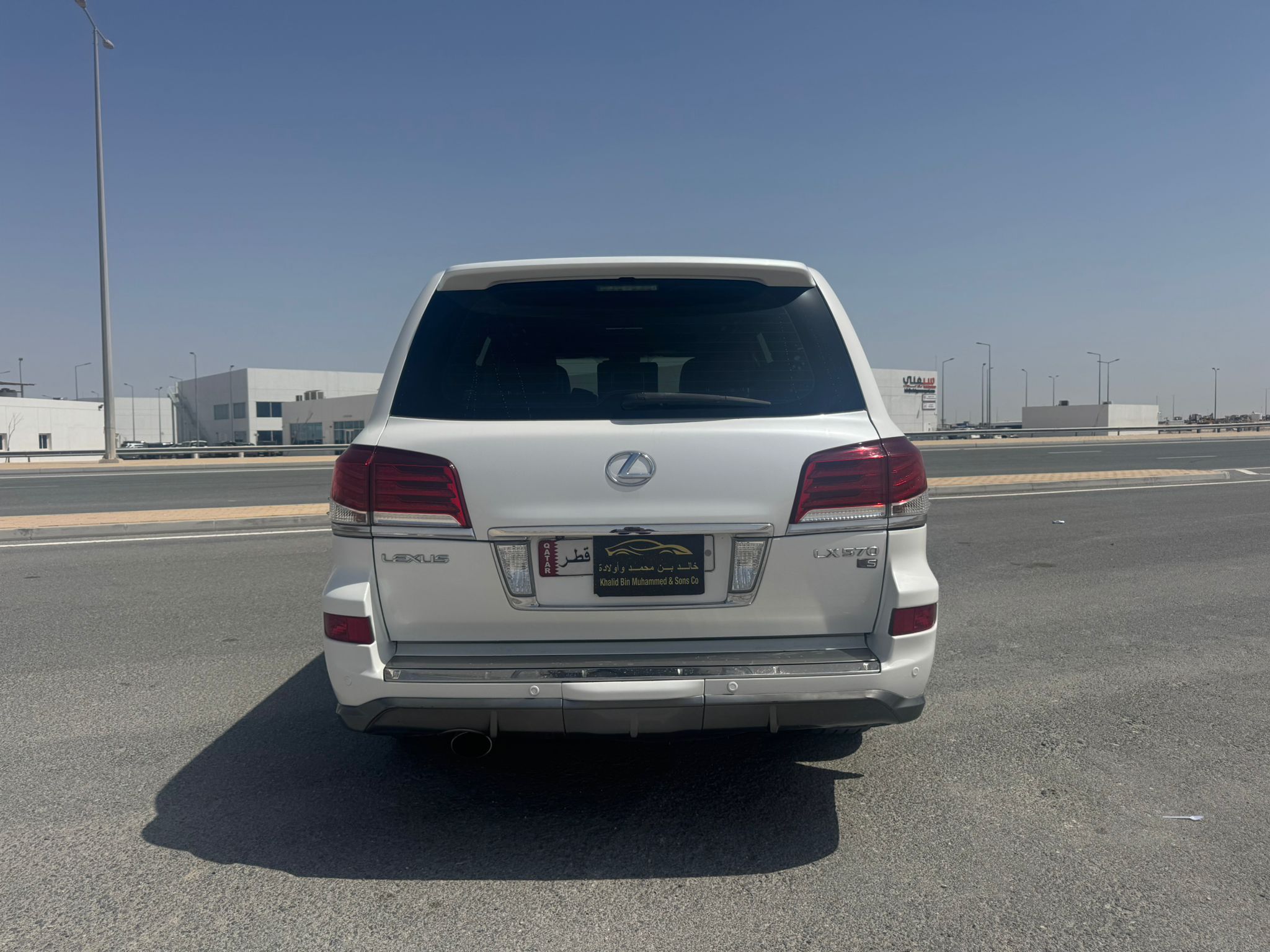 Lexus LX 570 2014 - Image 2