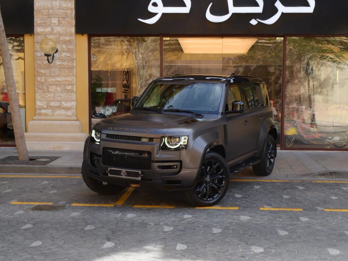 Land Rover Defender OCTA 2025