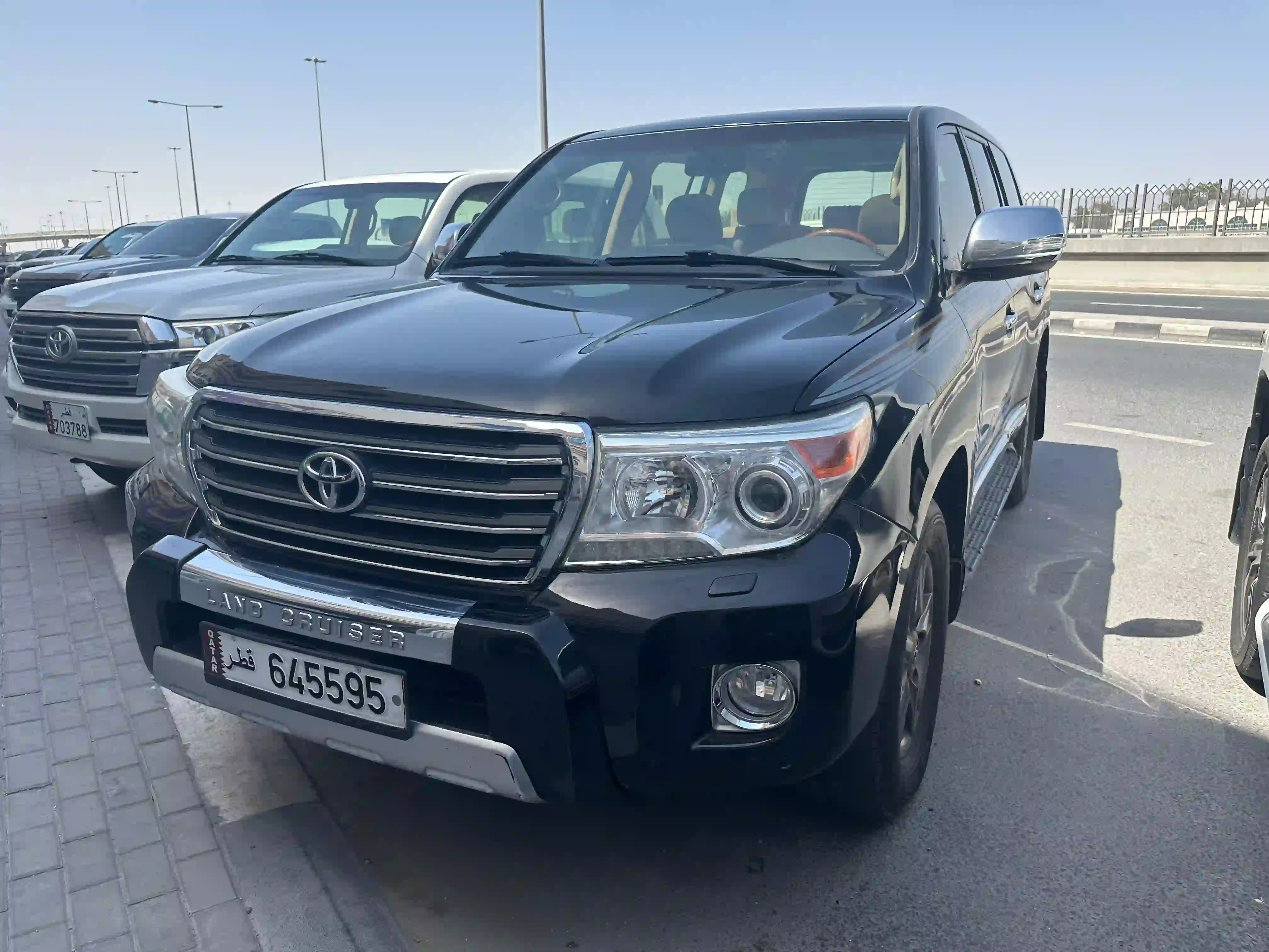 Toyota Land Cruiser GXR v8 2015