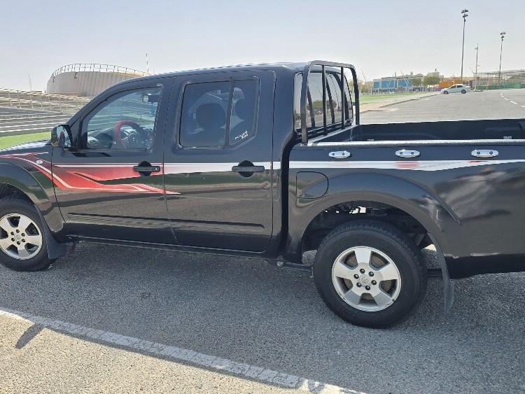 Nissan Navara SE 2015 - Image 4