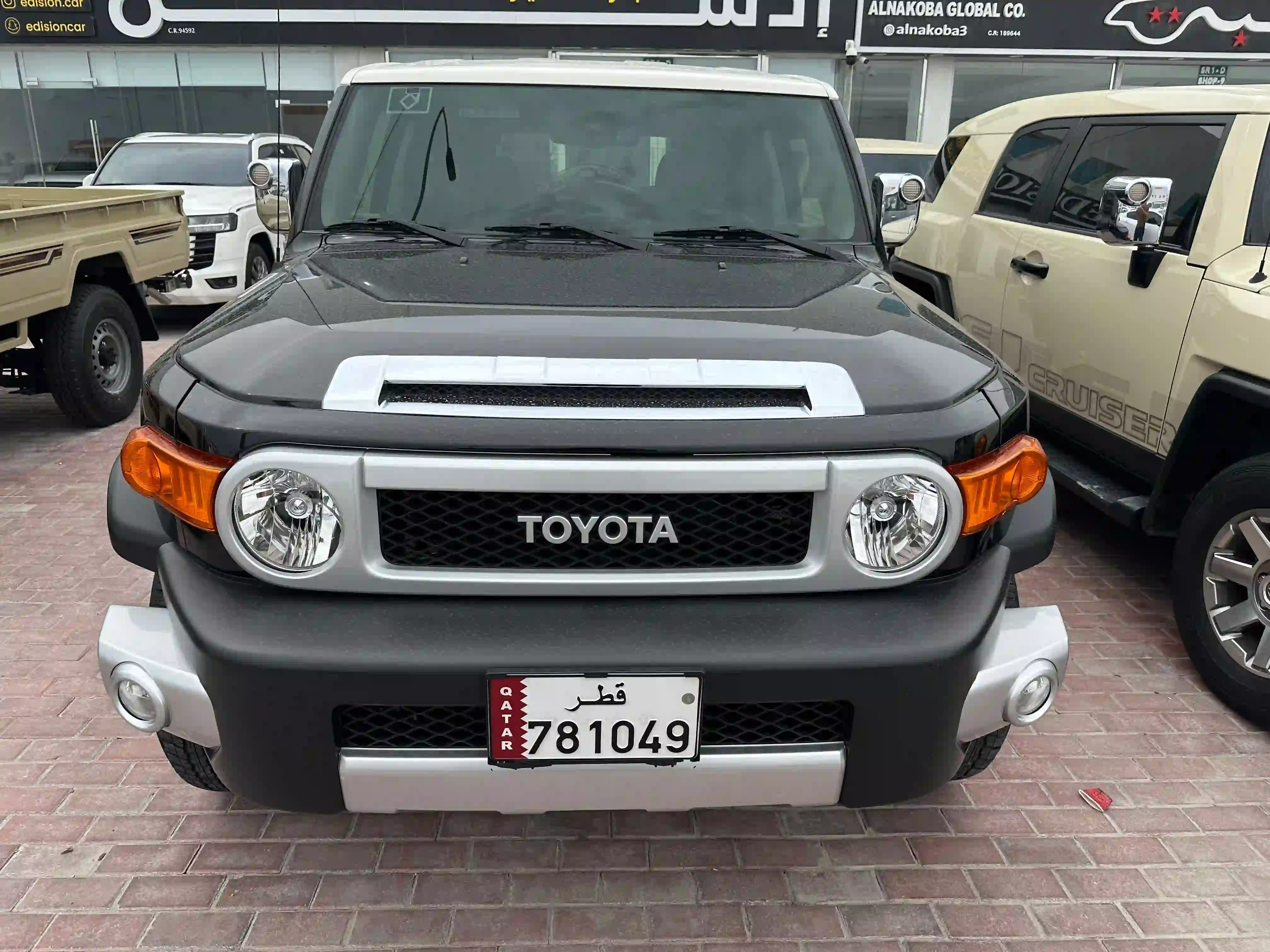 Toyota FJ Cruiser 2023 - Image 2