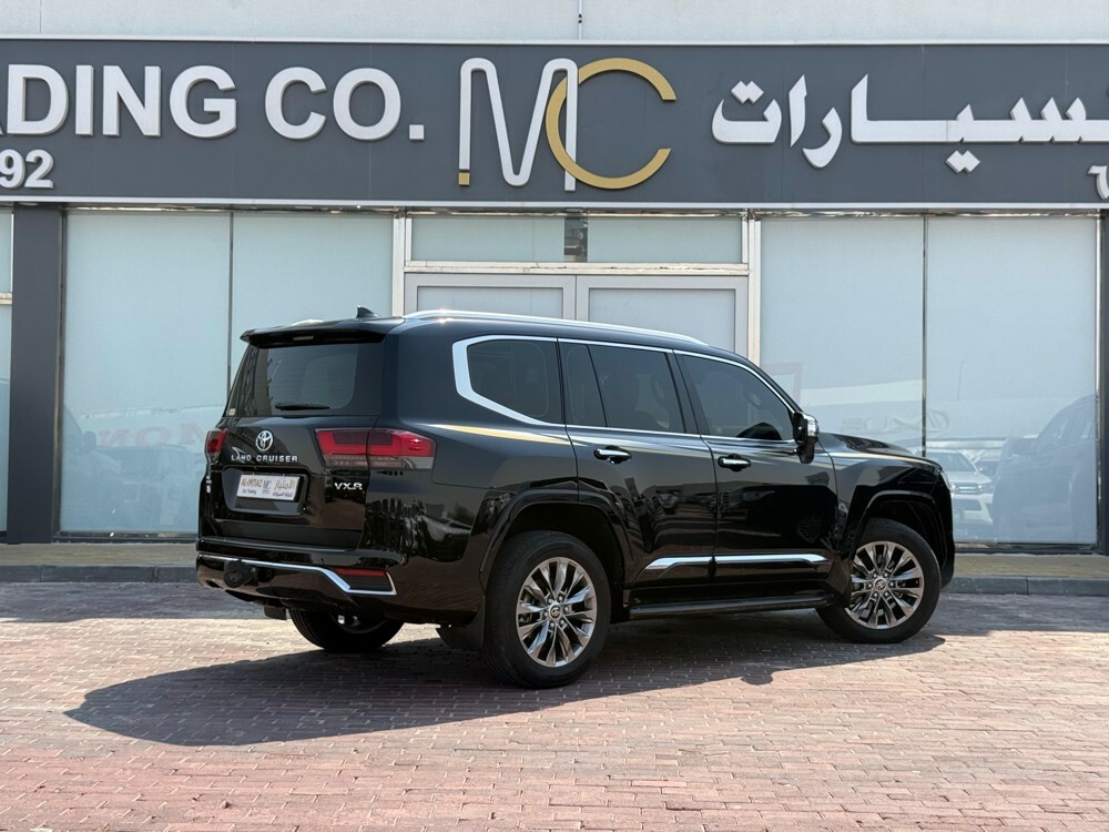 Toyota Land Cruiser VXR Twin Turbo 2023 - Image 4