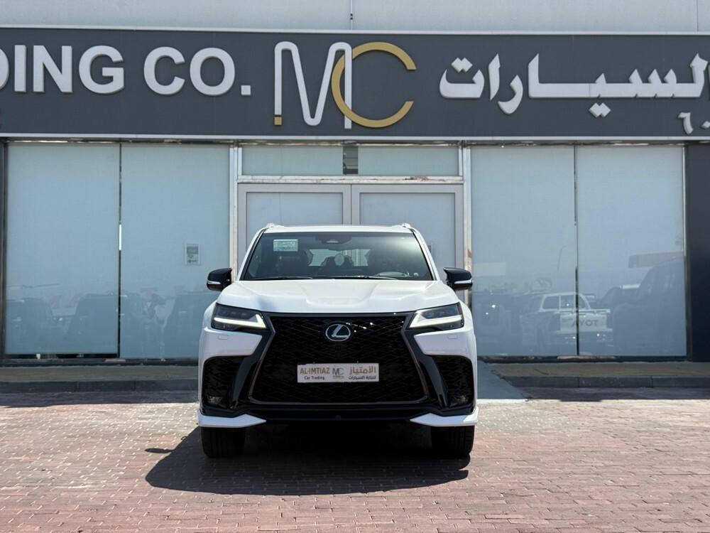 Lexus LX 600  F-Sport 2025 - Image 2